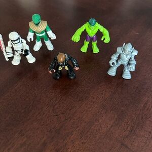 5 Hasbro Mini Action Figures Hulk Power Ranger Star Wars Marvel
